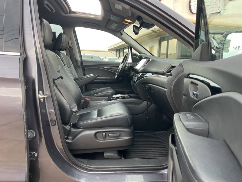 Honda Pilot Vehicle Image 15