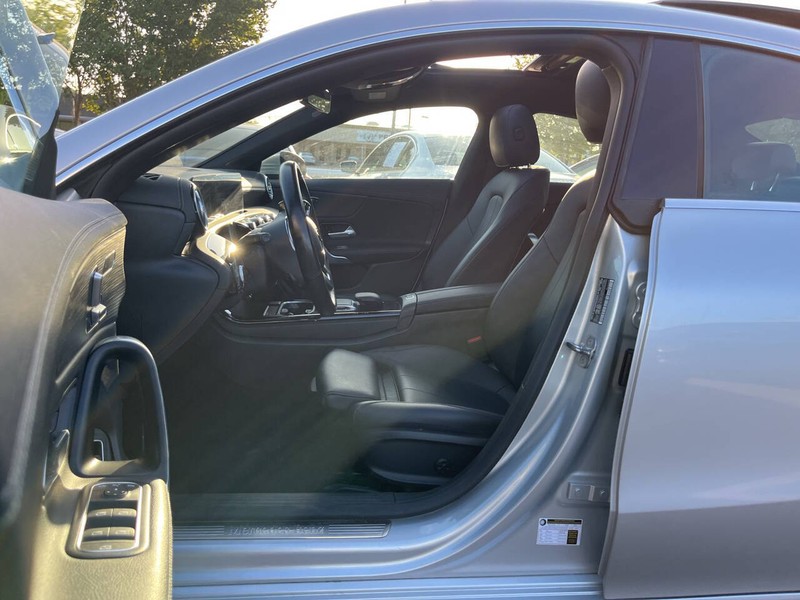 Mercedes-Benz CLA Vehicle Image 07