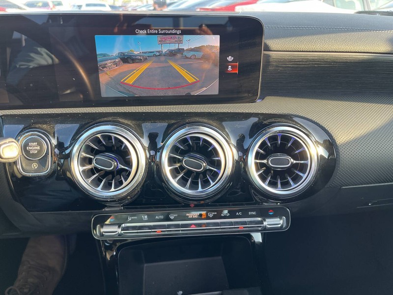 Mercedes-Benz CLA Vehicle Image 12