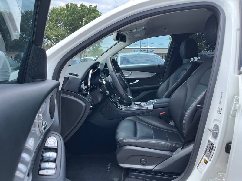 Mercedes-Benz GLC Vehicle Image 07