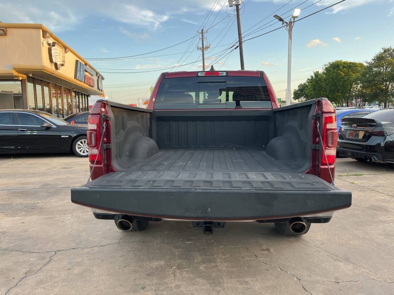 Ram 1500 Vehicle Image 09