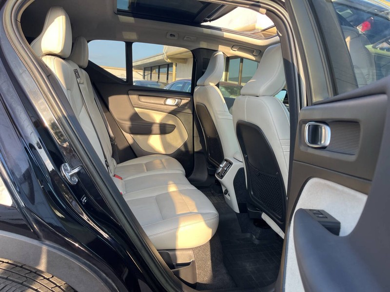 Volvo XC40 Vehicle Image 10