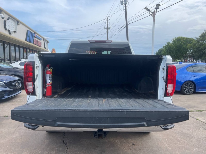 GMC Sierra 1500 Vehicle Image 10