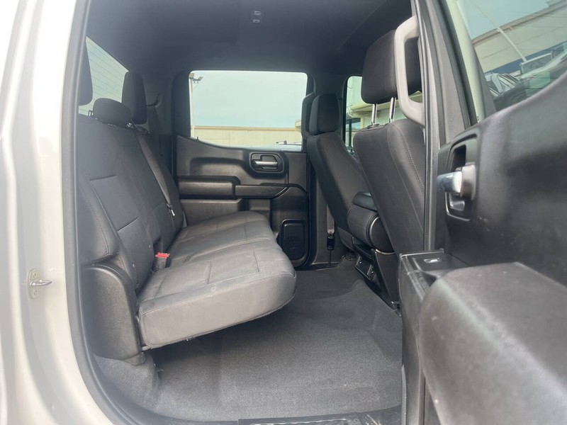 GMC Sierra 1500 Vehicle Image 11