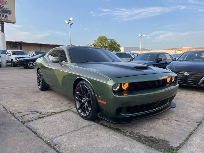 Dodge Challenger Vehicle Image 06