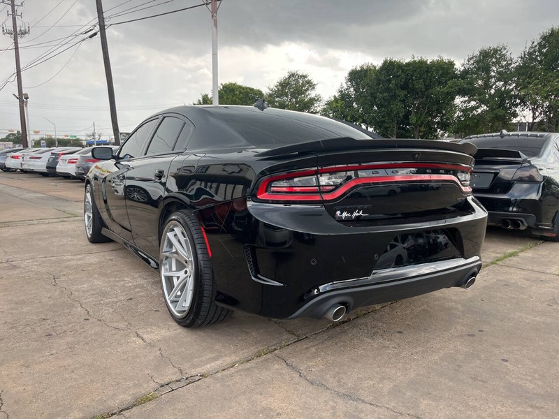 Dodge Charger Vehicle Image 03