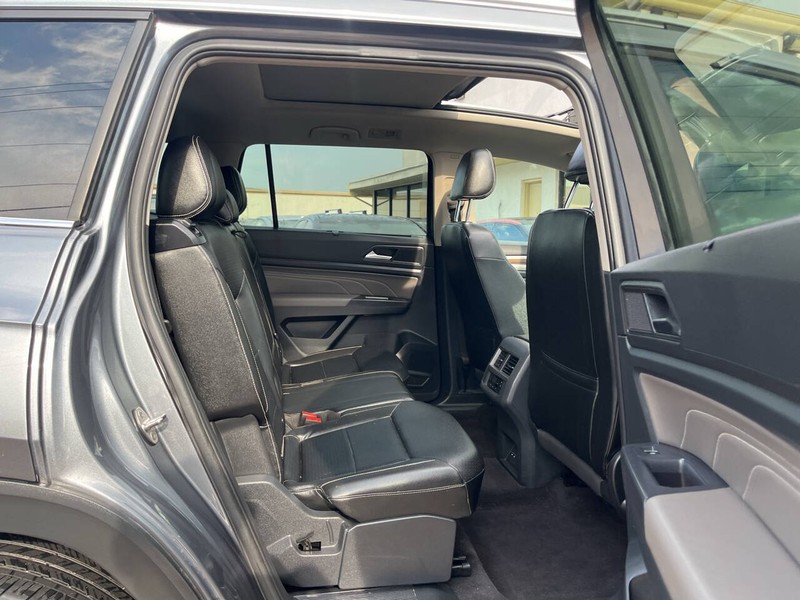 Volkswagen Atlas Vehicle Image 11