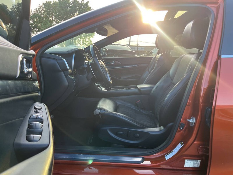 Nissan Maxima Vehicle Image 07