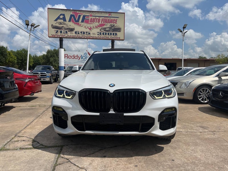 BMW X5 Vehicle Image 02