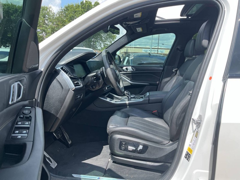 BMW X5 Vehicle Image 07