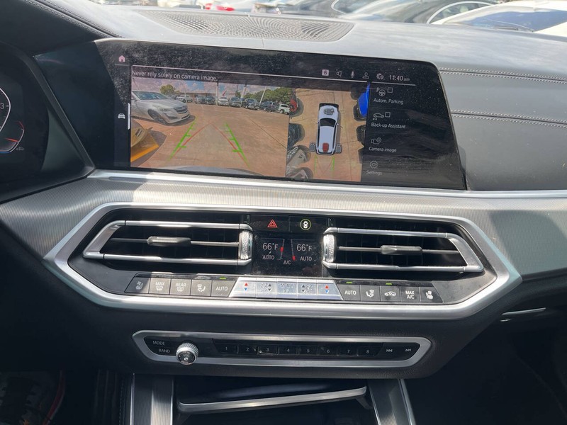BMW X5 Vehicle Image 13
