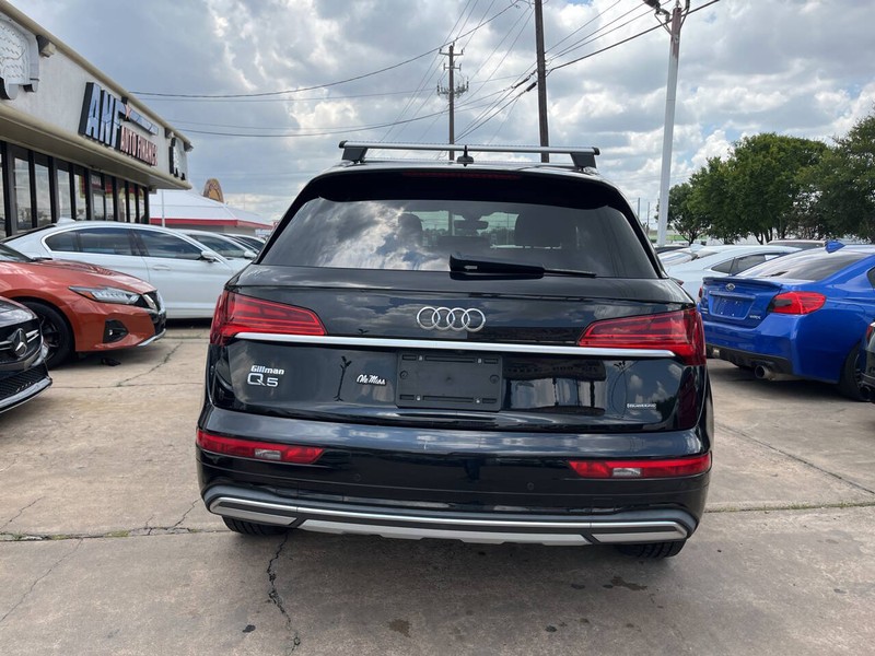 Audi Q5 Vehicle Image 04