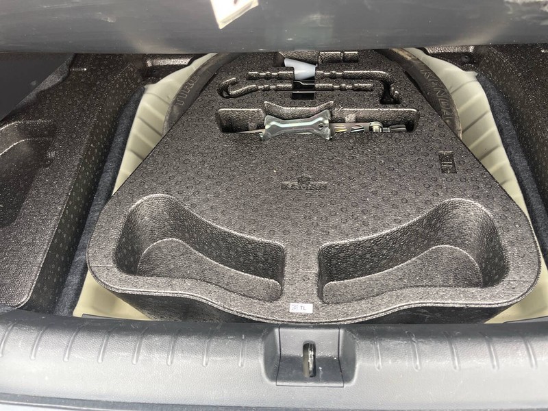 Honda Civic Vehicle Image 14