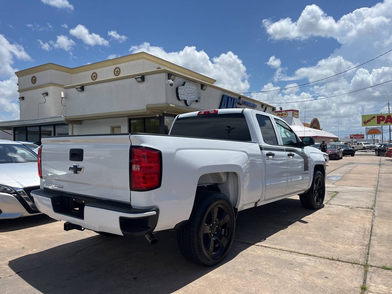 Chevrolet Silverado 1500 Vehicle Image 06