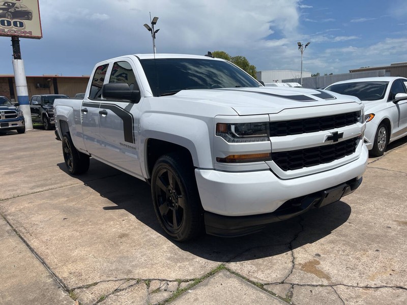Chevrolet Silverado 1500 Vehicle Image 08