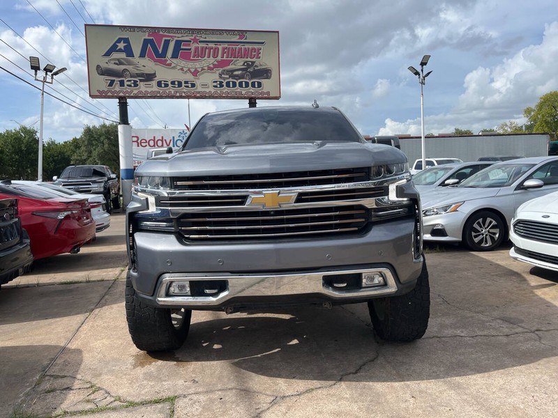 Chevrolet Silverado 1500 LTD Vehicle Image 02