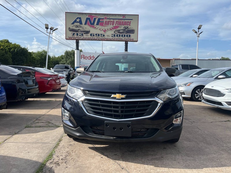 Chevrolet Equinox Vehicle Image 02