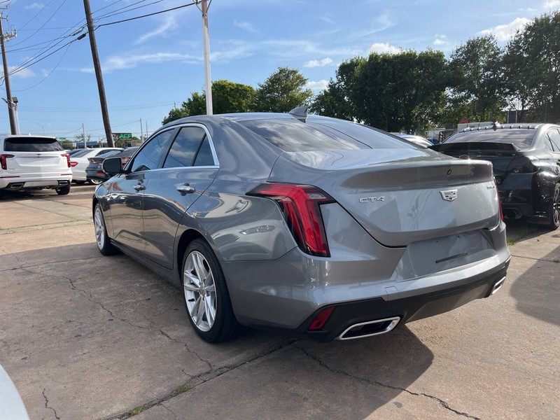 Cadillac CT4 Vehicle Image 03
