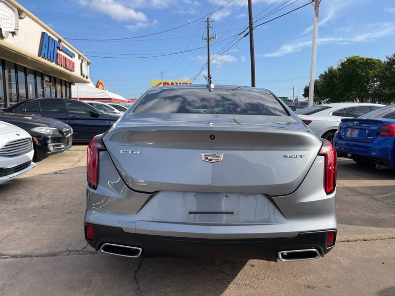 Cadillac CT4 Vehicle Image 04