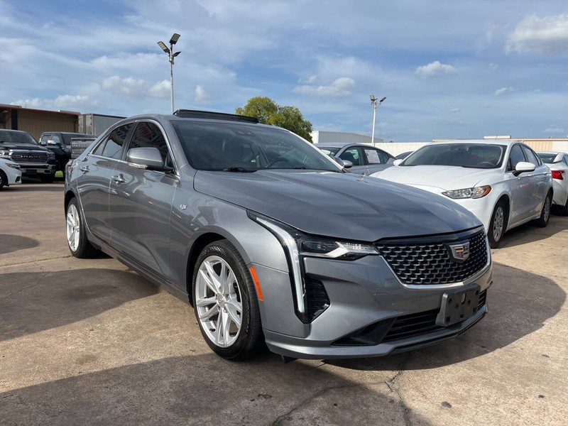 Cadillac CT4 Vehicle Image 06