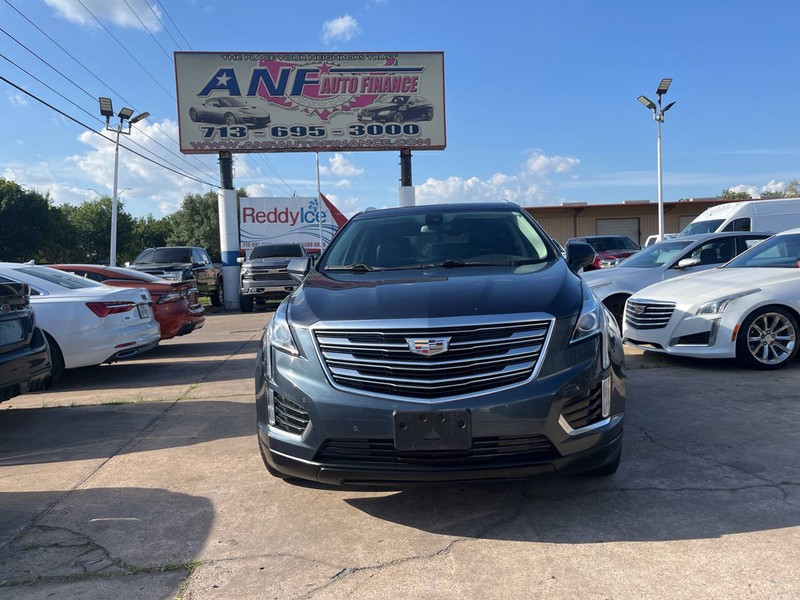 Cadillac XT5 Vehicle Image 02