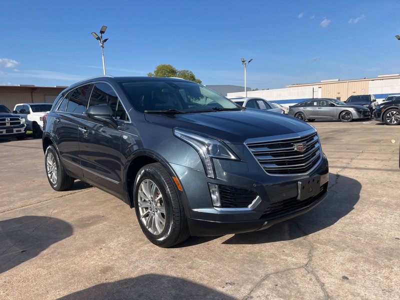 Cadillac XT5 Vehicle Image 06