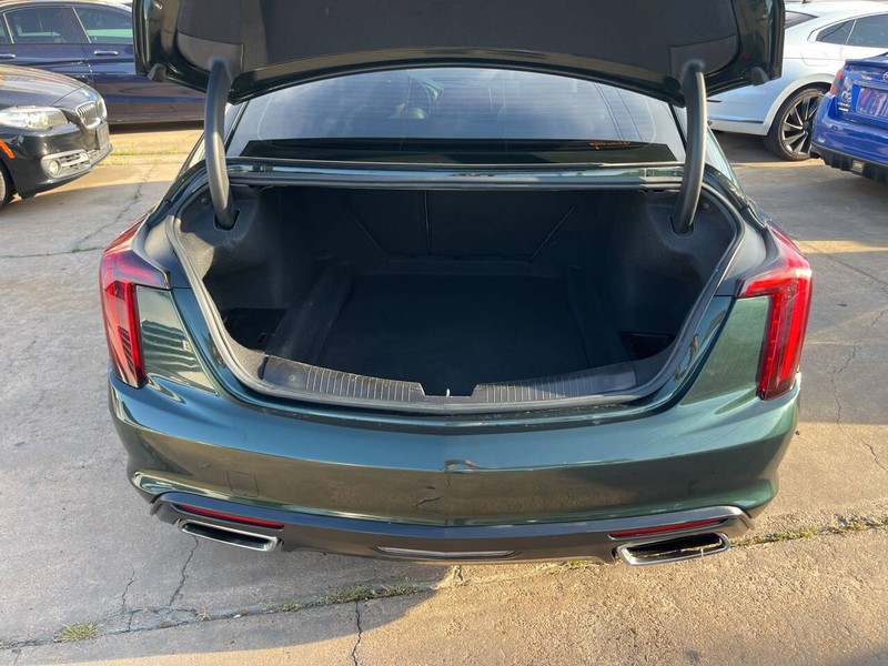 Cadillac CT5 Vehicle Image 09