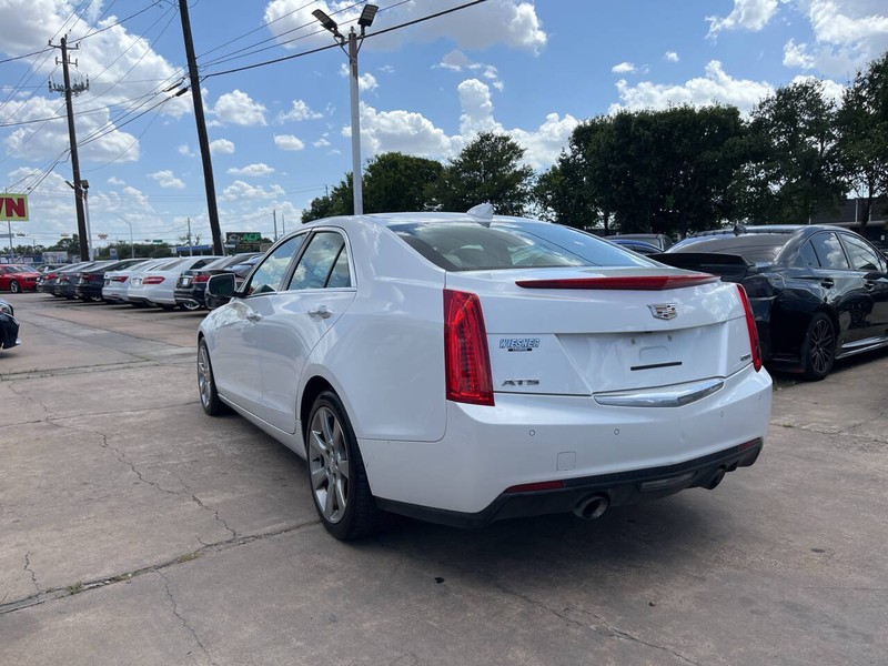 Cadillac ATS Sedan Vehicle Image 03