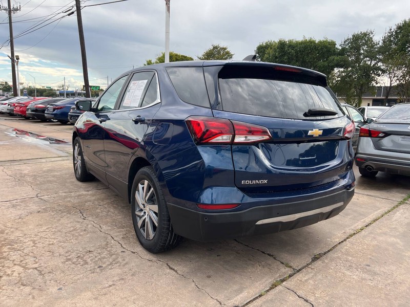 Chevrolet Equinox Vehicle Image 03