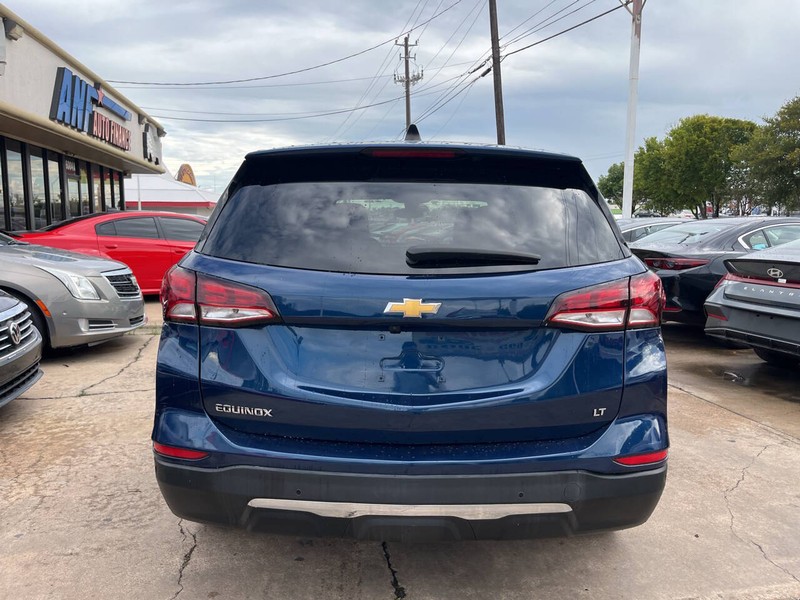 Chevrolet Equinox Vehicle Image 04