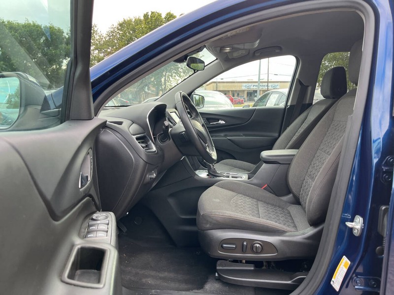 Chevrolet Equinox Vehicle Image 07