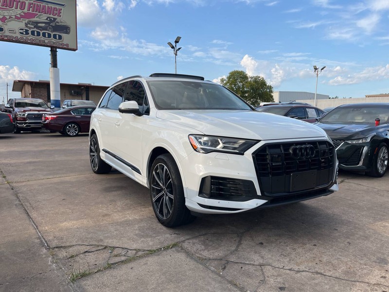 Audi Q7 Vehicle Image 06