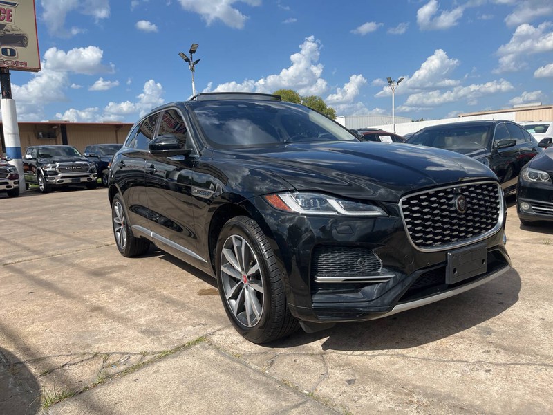 Jaguar F-PACE Vehicle Image 06
