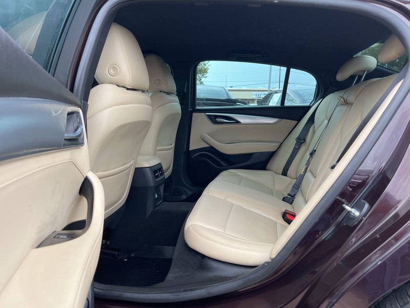 Cadillac CT5 Vehicle Image 09