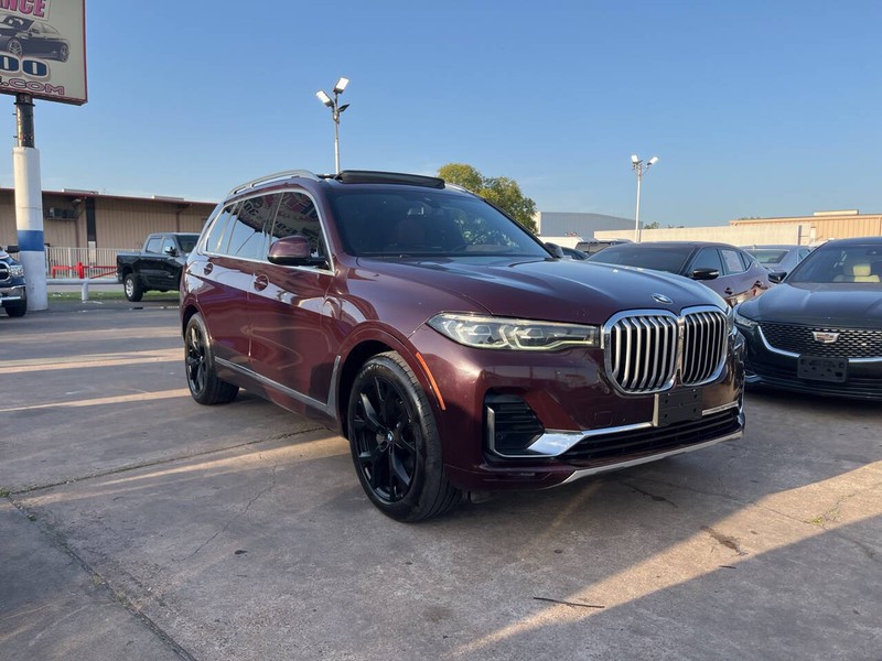 BMW X7 Vehicle Image 06