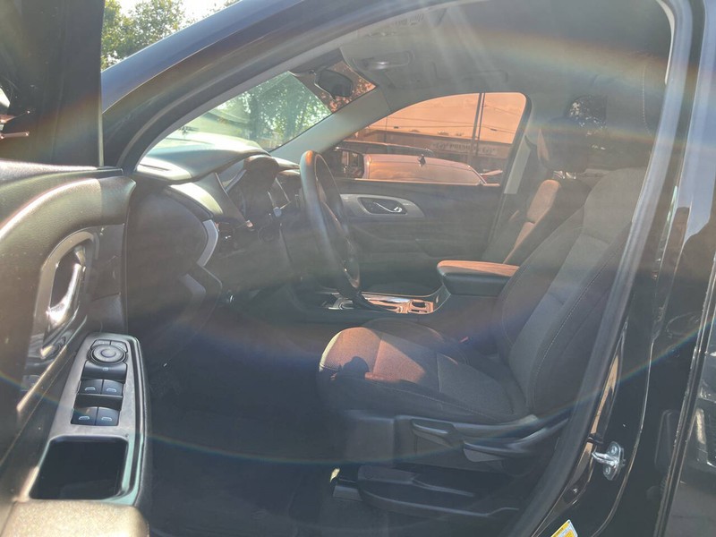 Chevrolet Traverse Vehicle Image 07