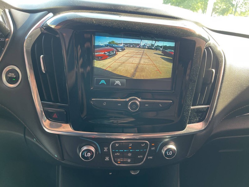 Chevrolet Traverse Vehicle Image 14