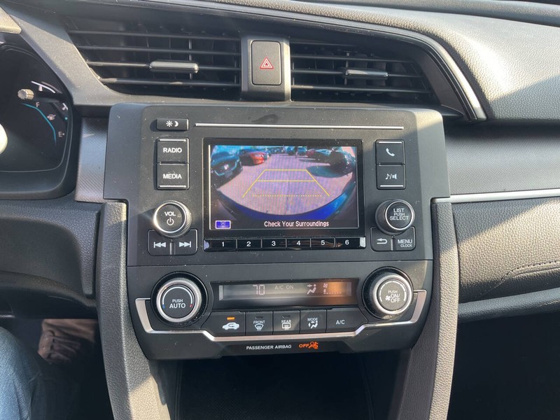 Honda Civic Sedan Vehicle Image 12