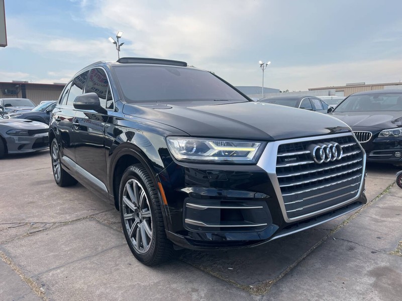 Audi Q7 Vehicle Image 06