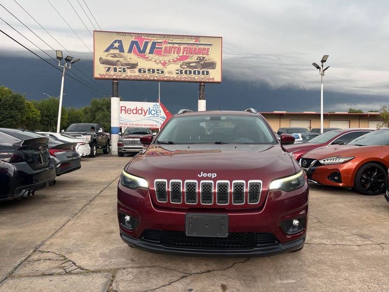 Jeep Cherokee Vehicle Image 02