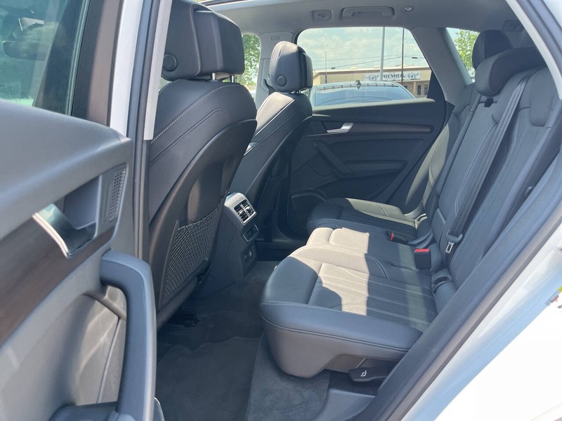 Audi Q5 Vehicle Image 07
