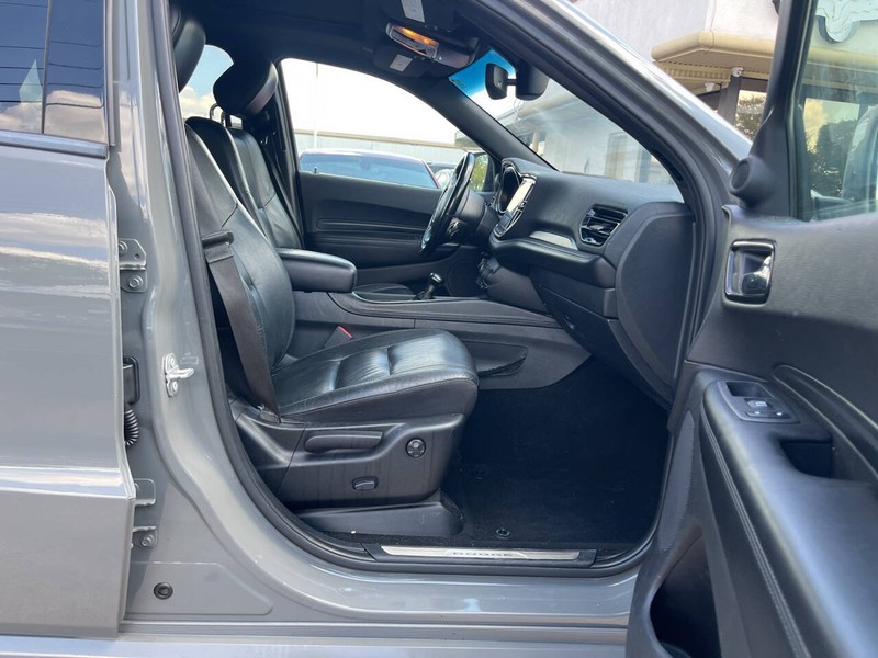 Dodge Durango Vehicle Image 12