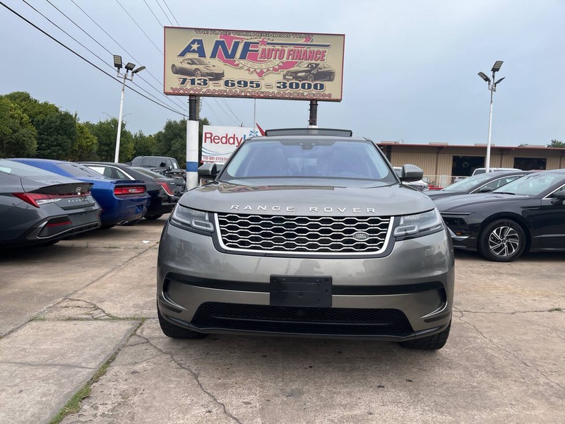 Land Rover Range Rover Velar Vehicle Image 02