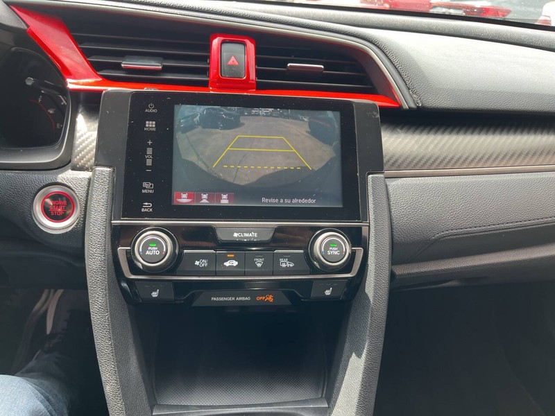 Honda Civic Si Sedan Vehicle Image 12