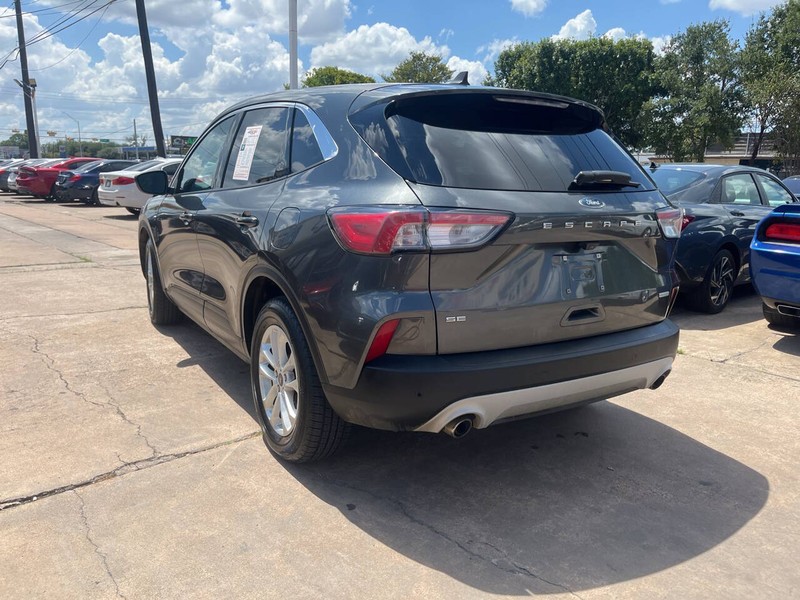 Ford Escape Vehicle Image 03