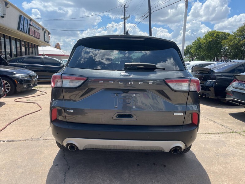 Ford Escape Vehicle Image 04