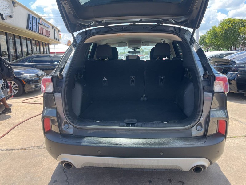 Ford Escape Vehicle Image 09
