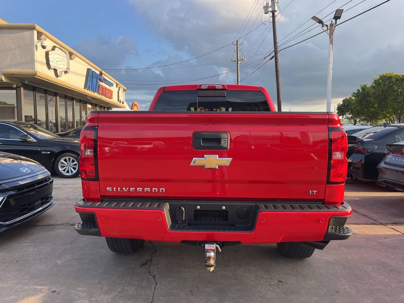 Chevrolet Silverado 1500 Vehicle Image 05