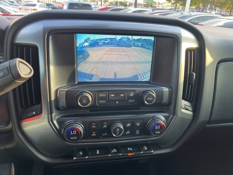 Chevrolet Silverado 1500 Vehicle Image 18