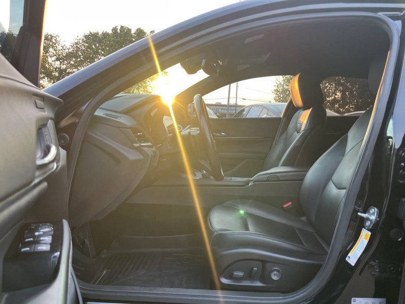 Cadillac CT4 Vehicle Image 07